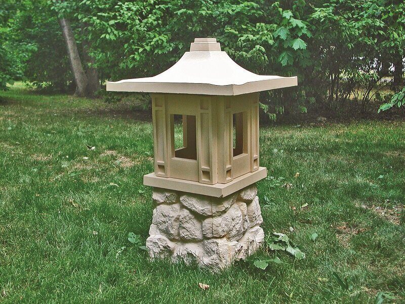Японский садовый фонарь. Каменные фонари для сада. Китайский садовый фонарь. Каменные фонари в японском саду.